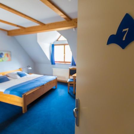 Hotel Blaue Blume Freiberg Buitenkant foto