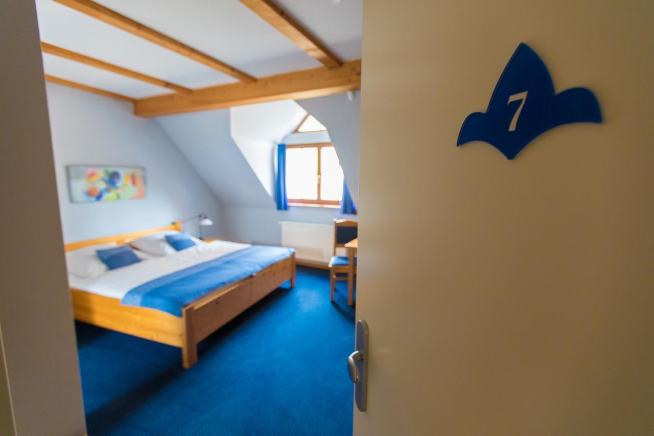 Hotel Blaue Blume Freiberg Buitenkant foto