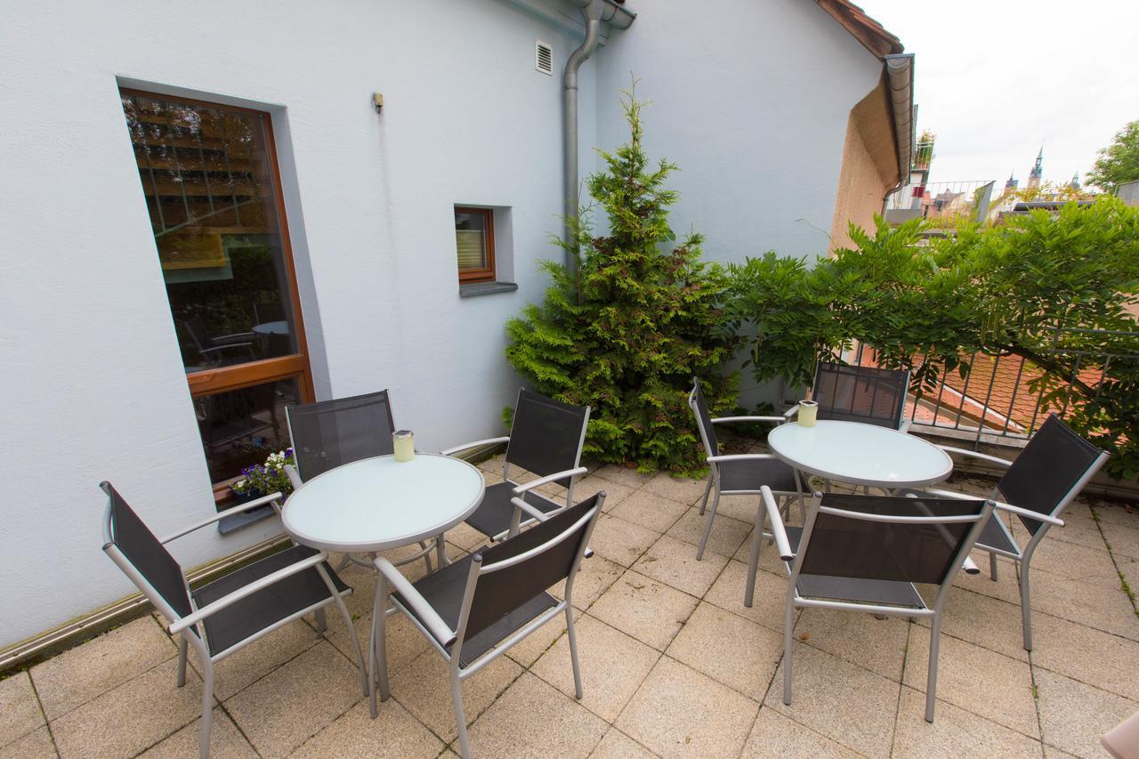 Hotel Blaue Blume Freiberg Buitenkant foto